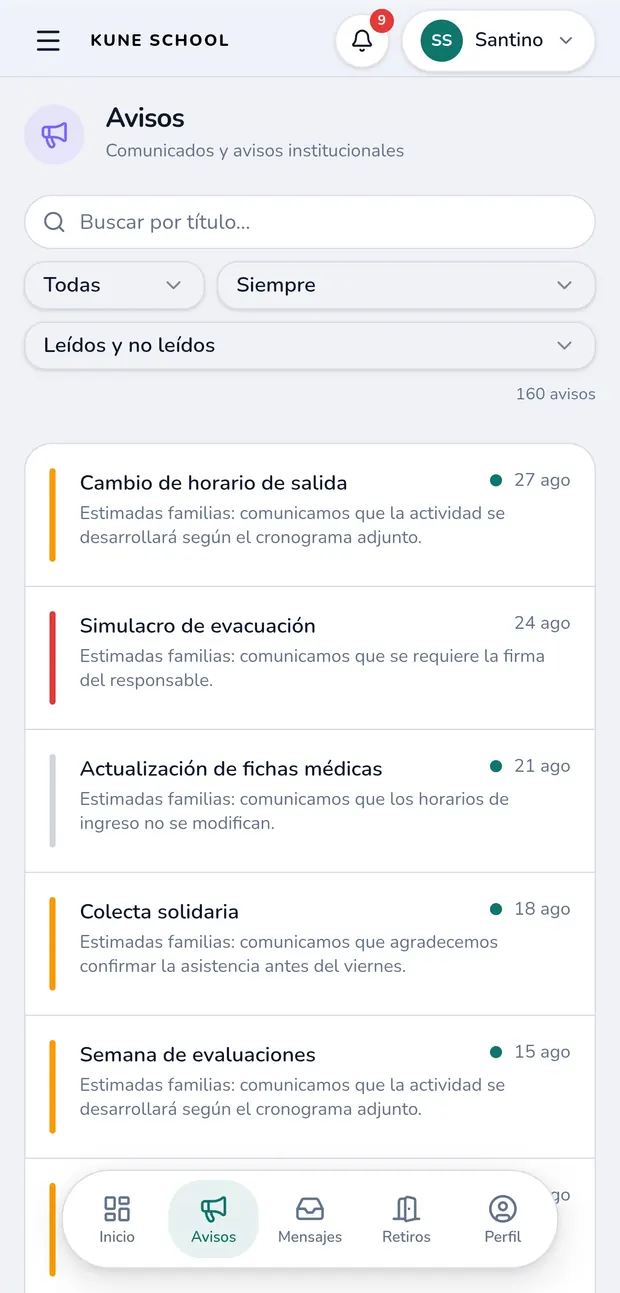 Listado de avisos institucionales con buscador y filtros por categoría, fecha y estado de lectura. Cinco comunicados —cambio de horario de salida, simulacro de evacuación, actualización de fichas médicas, colecta solidaria, semana de evaluaciones—, cada uno con su fecha y un punto que marca los no leídos.